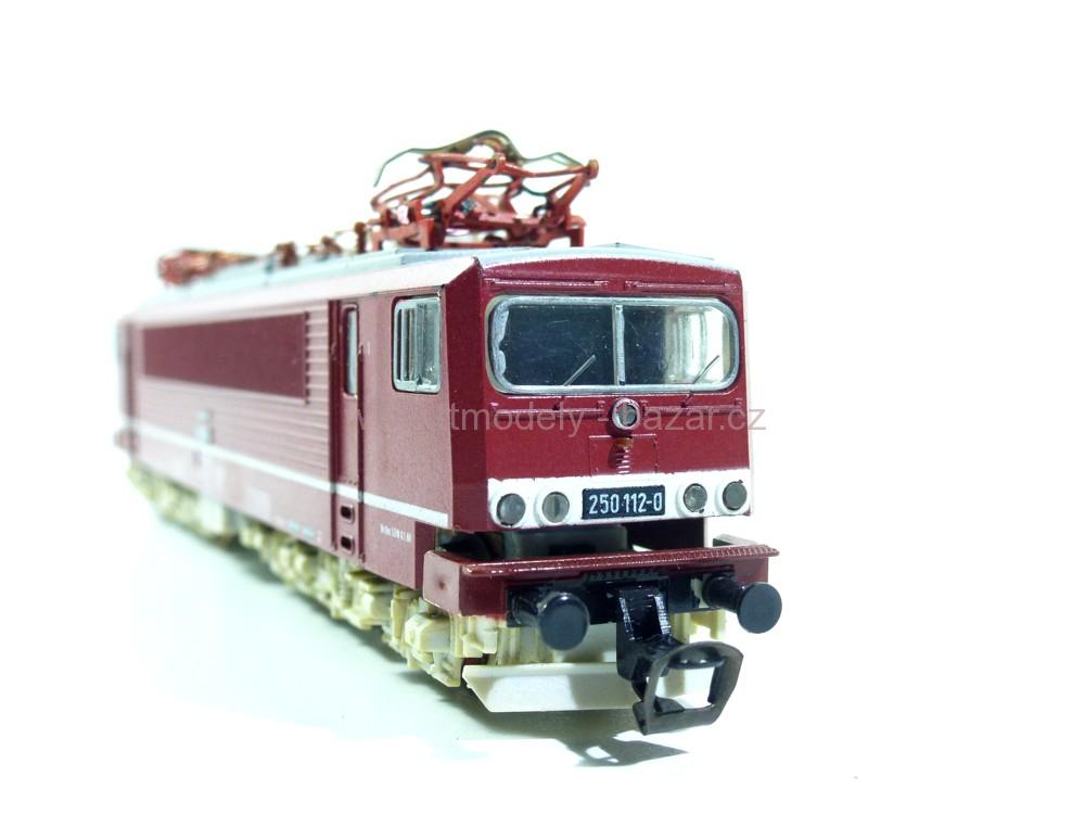 BTTB - Elektrická lokomotiva BR 250 DR - TT