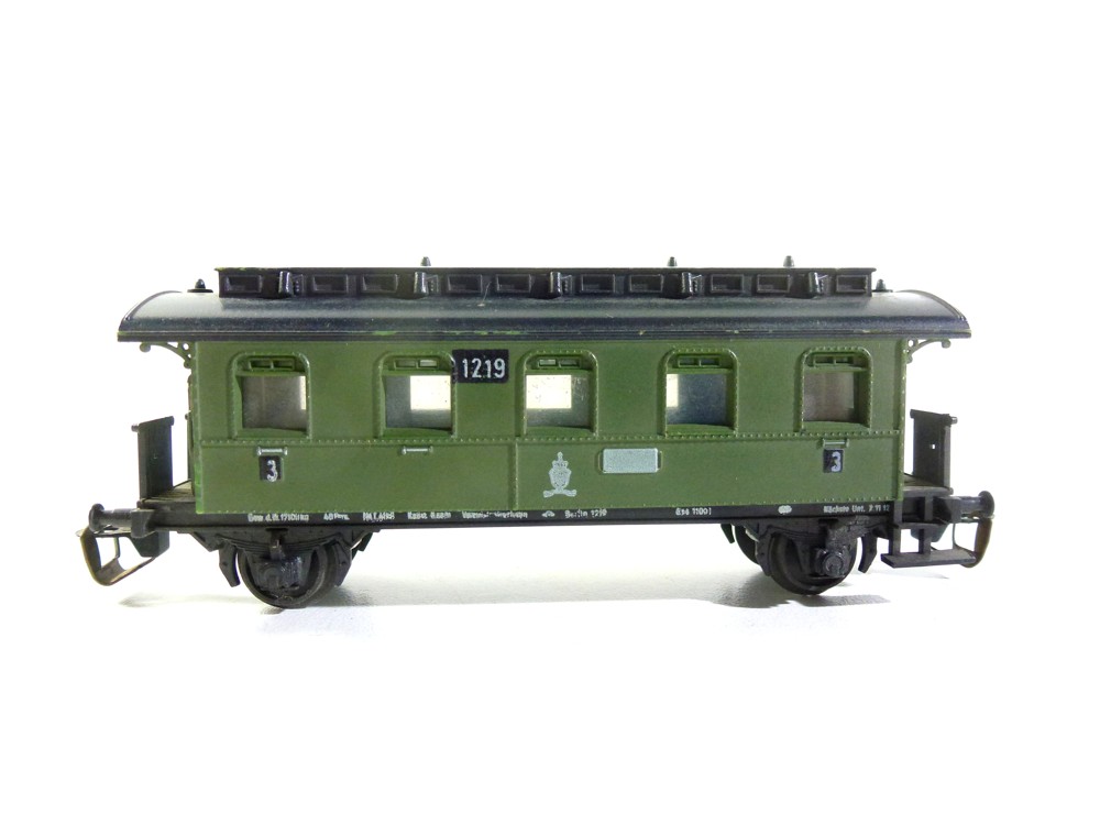 BTTB - Osobní vůz 1219 3. tř. - TT