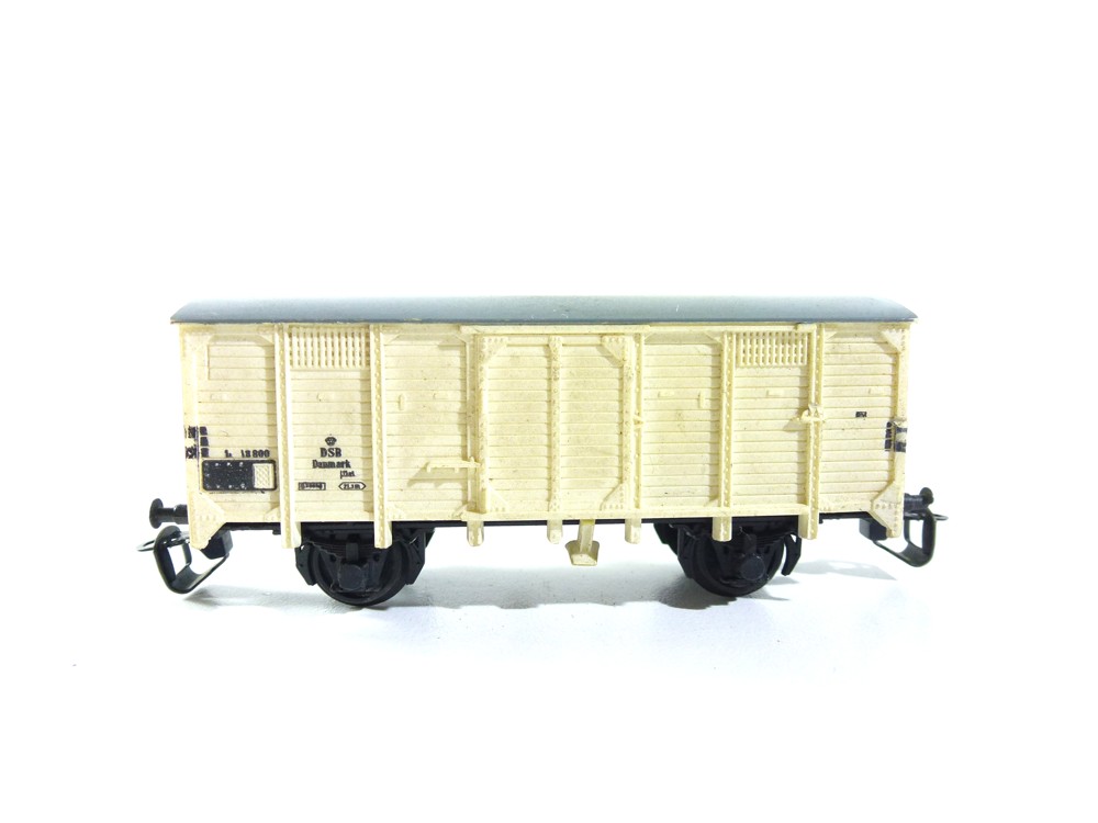 BTTB - Nákladní uzavřený vůz DSB - TT