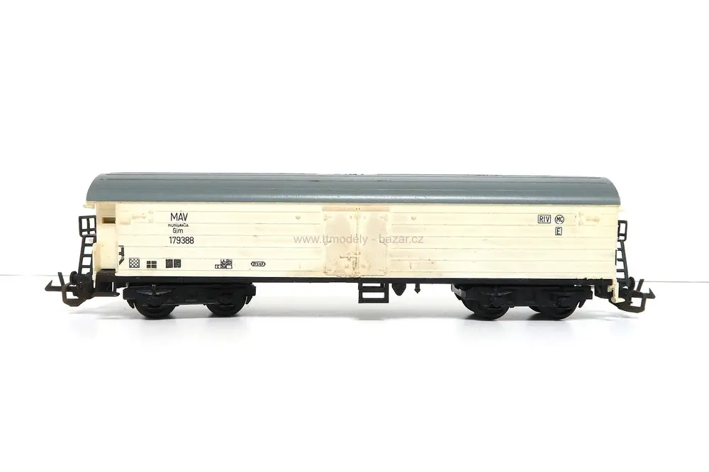 BTTB - Mrazírenský vůz MÁV - TT