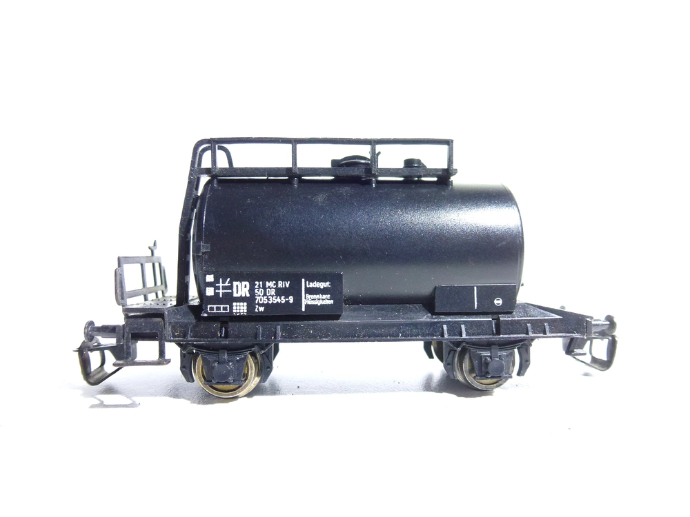 BTTB - Cisternový vůz DR - TT