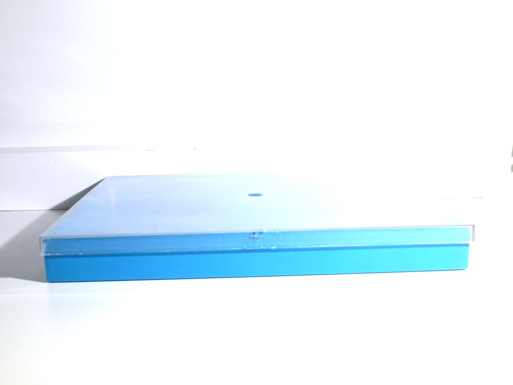 Box plastový modrý na modely v 295,š 230,h 30mm