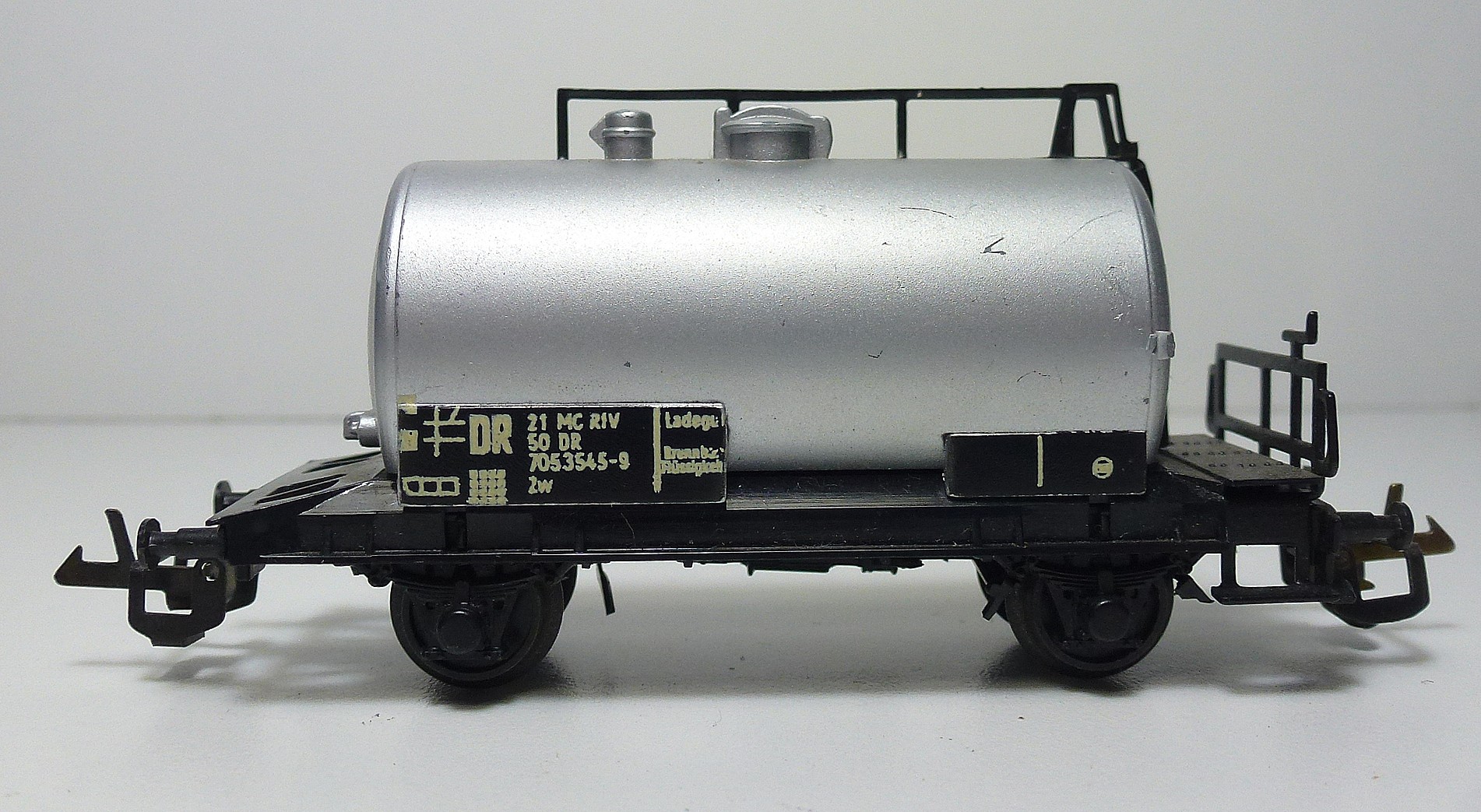 BTTB - Cisternový vůz DR - TT