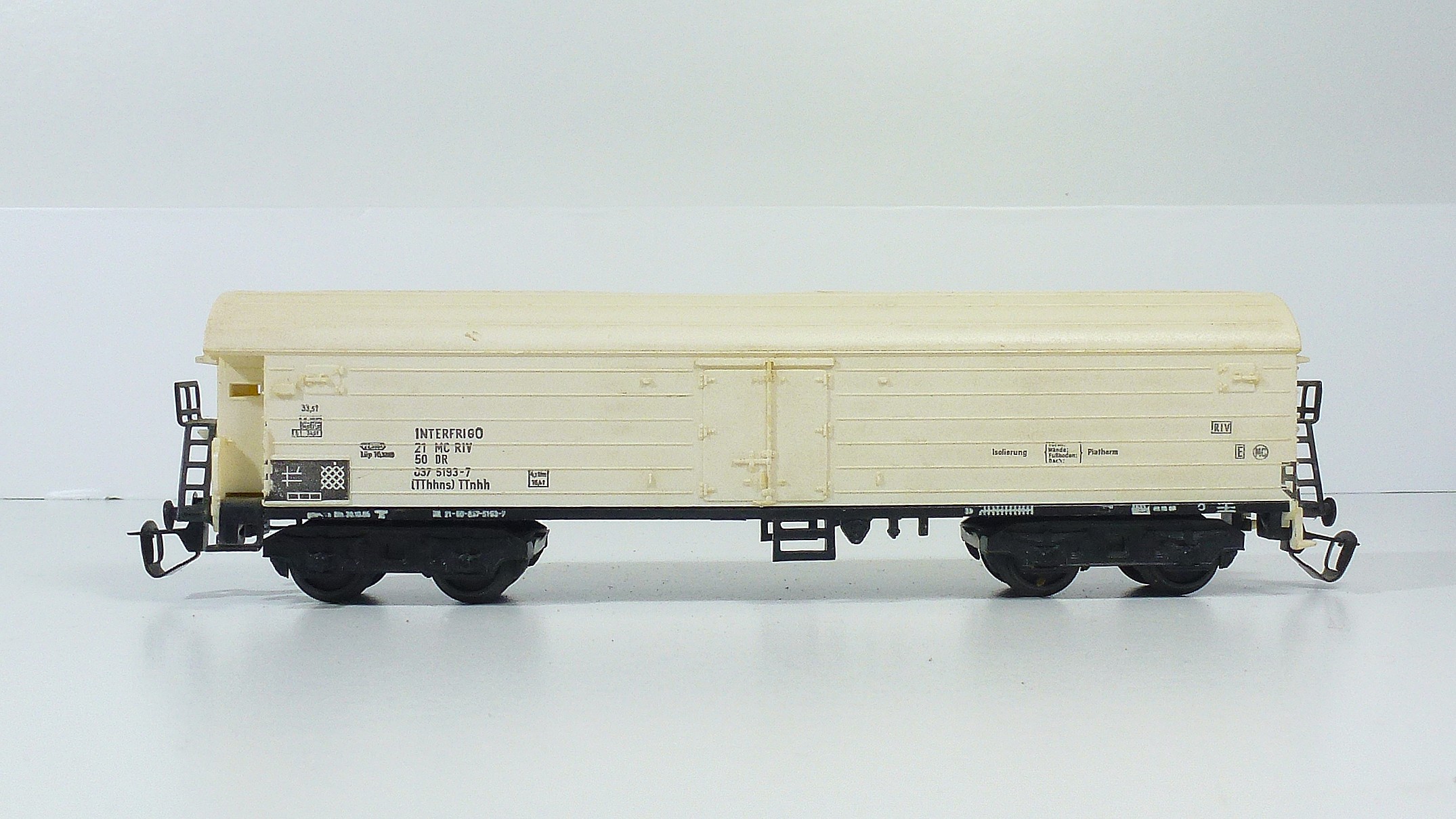 BTTB - Mrazírenský vůz Kühlwagen DR - TT