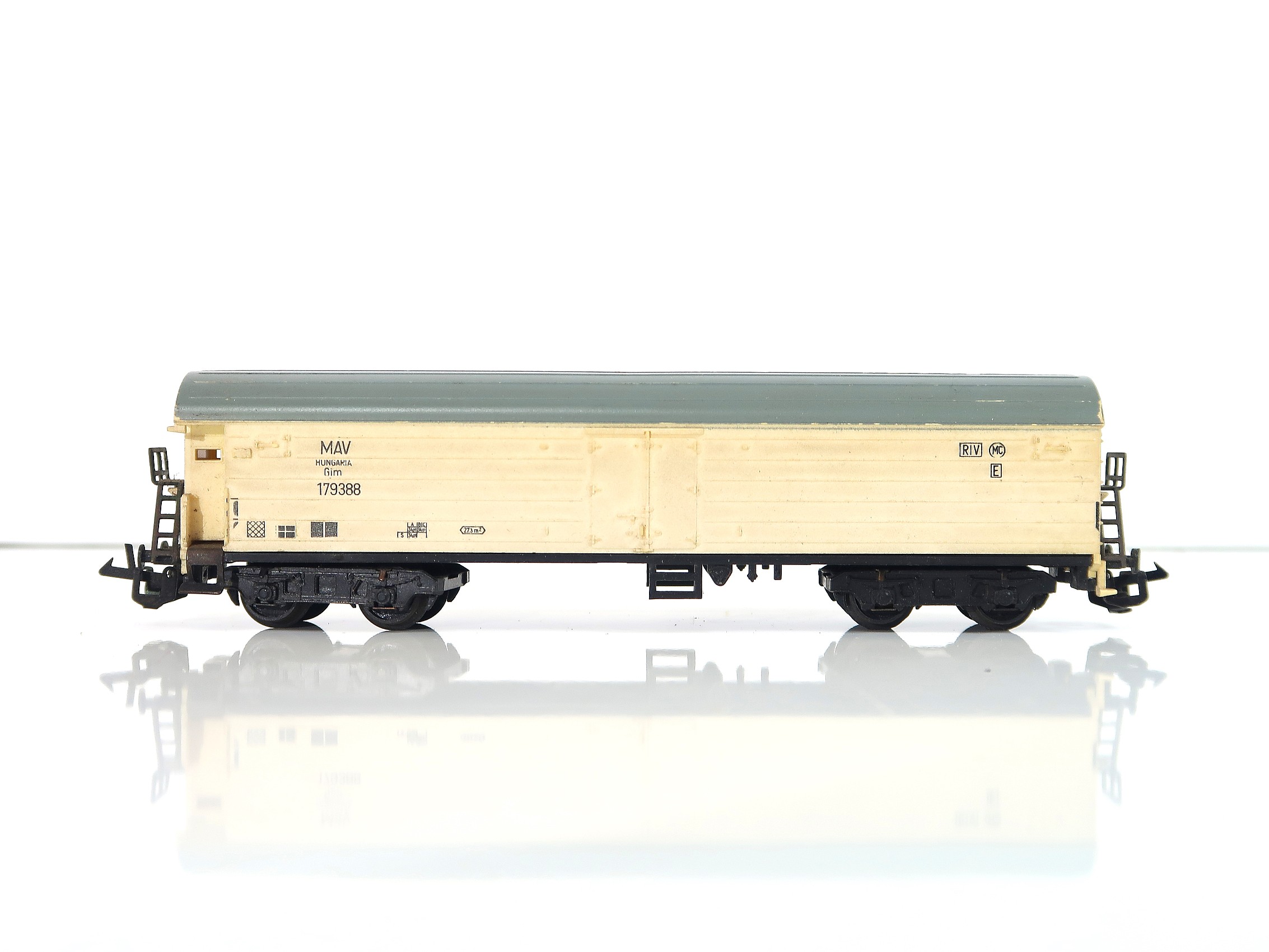 BTTB - Mrazírenský vůz Máv - TT