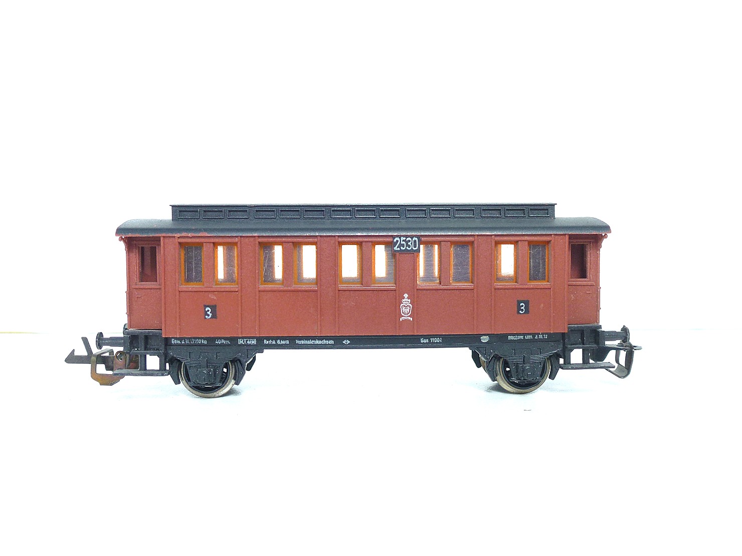 BTTB - Osobní vůz 3.tř  2530 - TT