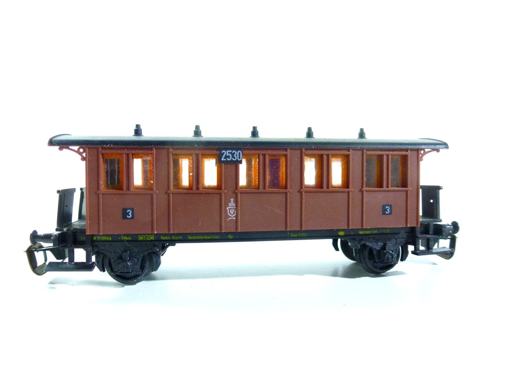 BTTB - Osobní vůz 2530 3. tř.  - TT