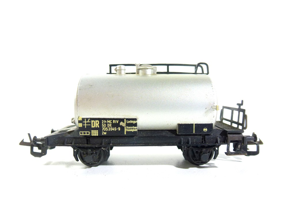 BTTB - Cisternový vůz DR - TT