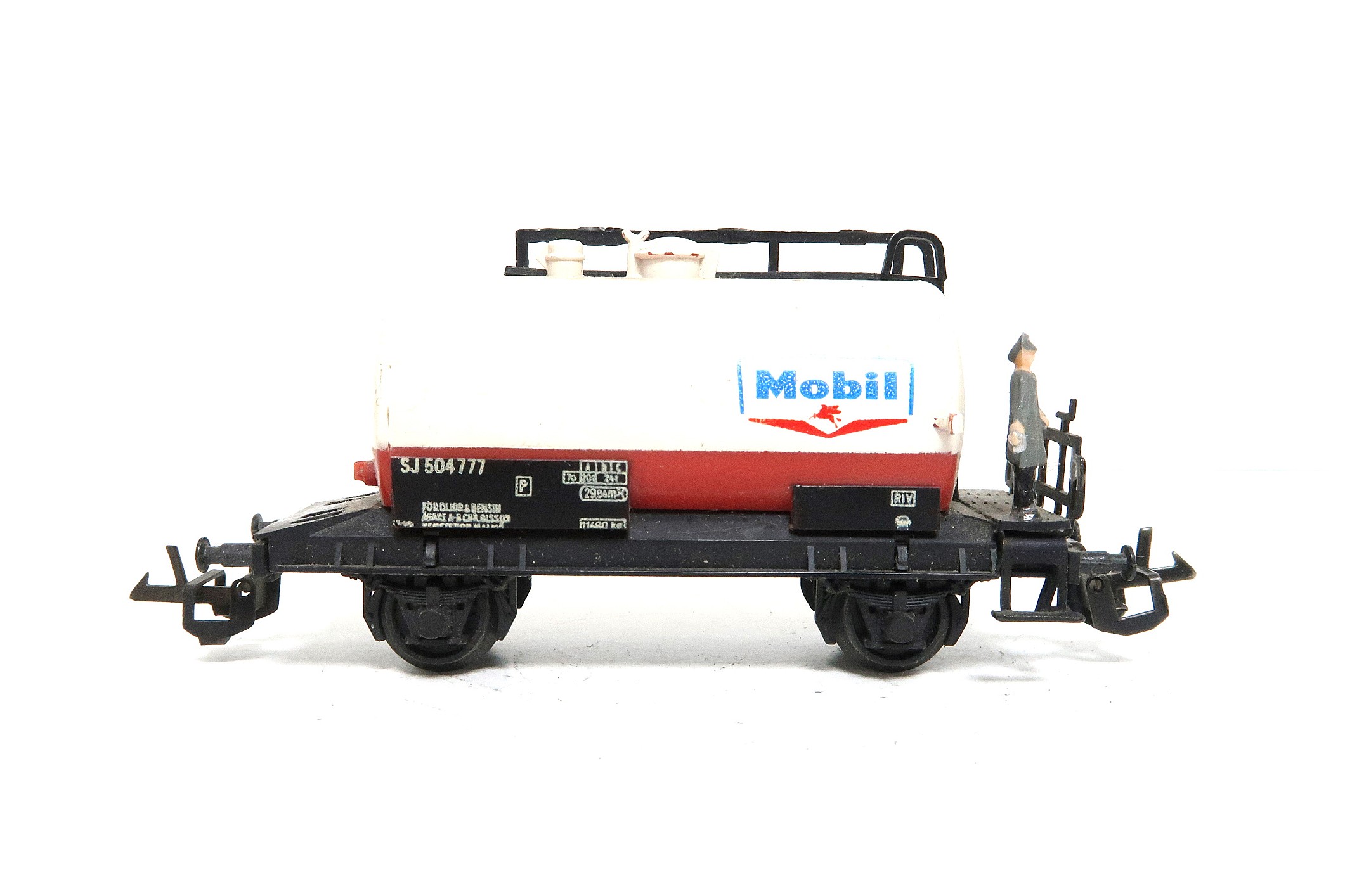 BTTB - Cisternový vůz Mobil - TT