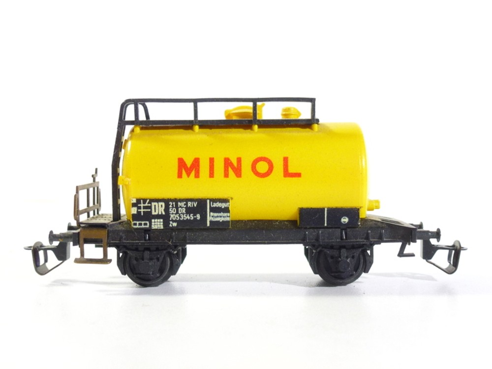 BTTB - Cisternový vůz MINOL - TT