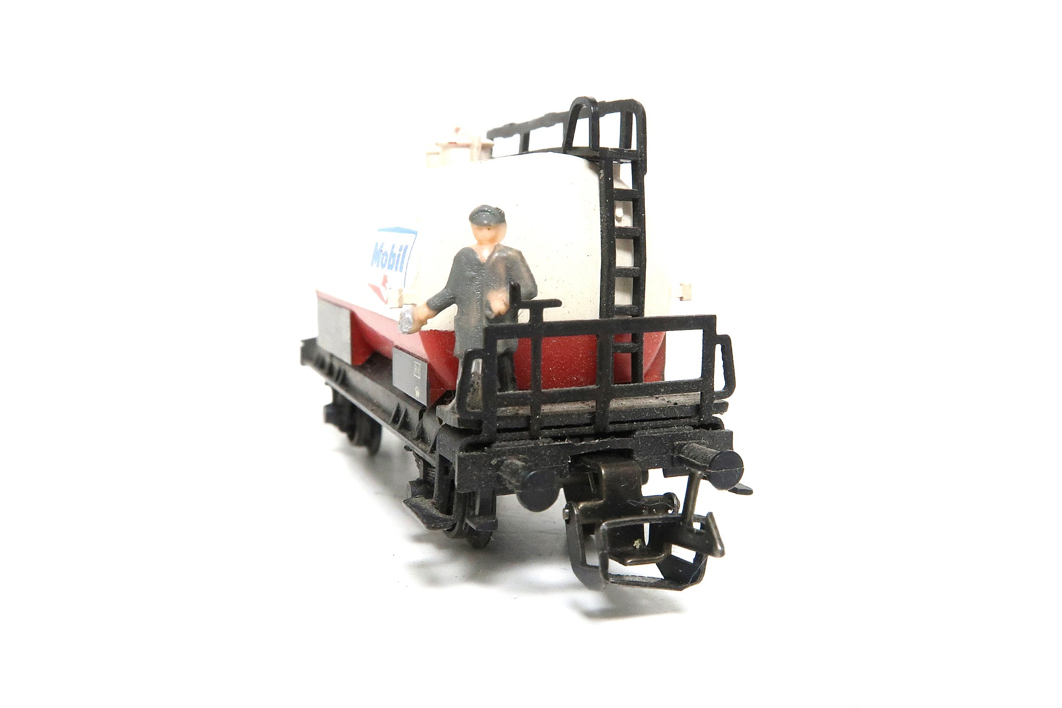 BTTB - Cisternový vůz Mobil - TT