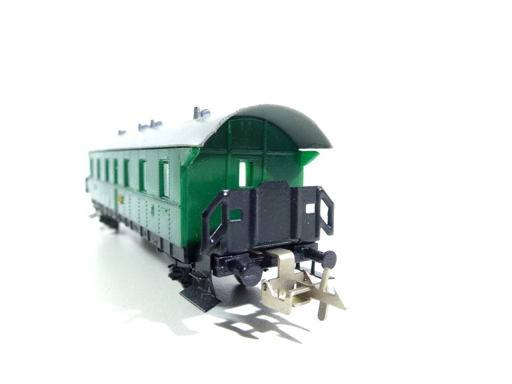 Zeuke - Osobní vůz DR - TT  