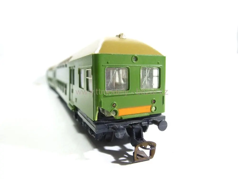 BTTB - Dvoudílná jednotka patrových vozů DR - TT