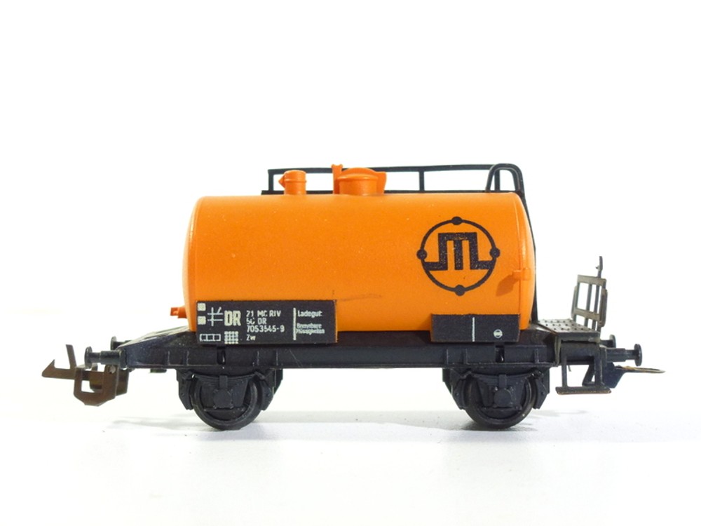 BTTB - Cisternový vůz M DR - TT
