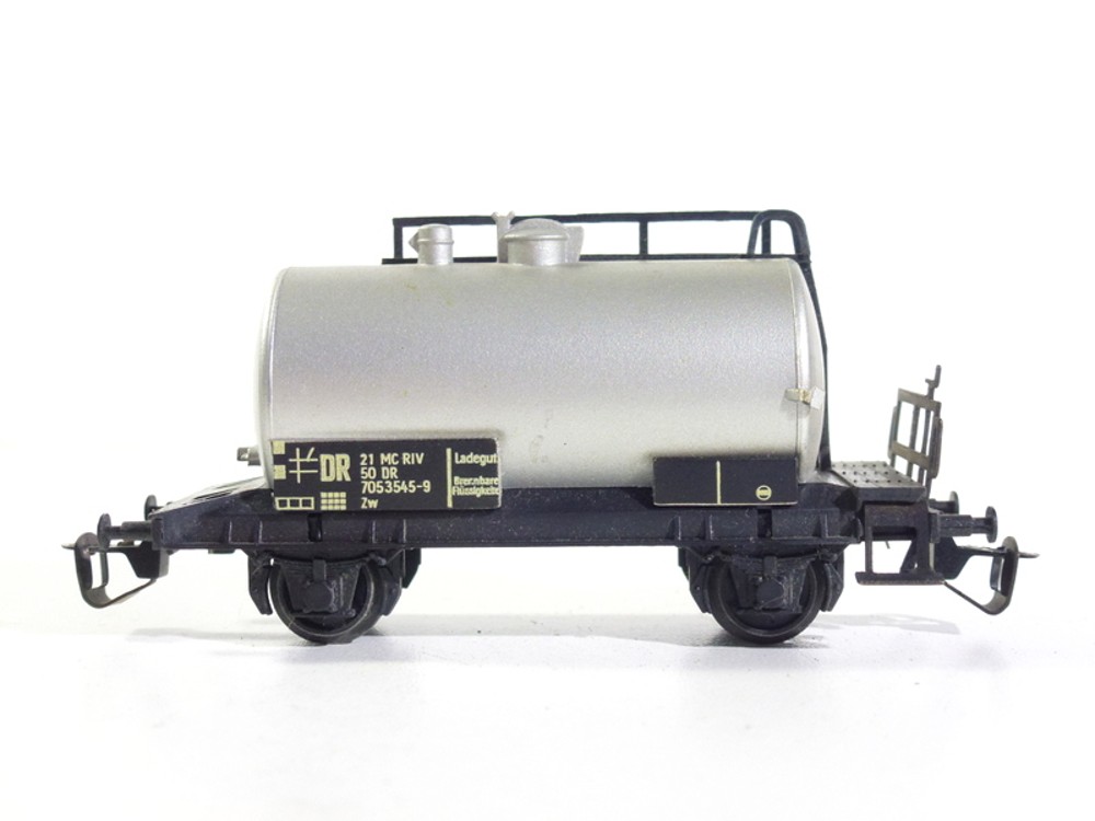 BTTB - Cisternový vůz DR - TT