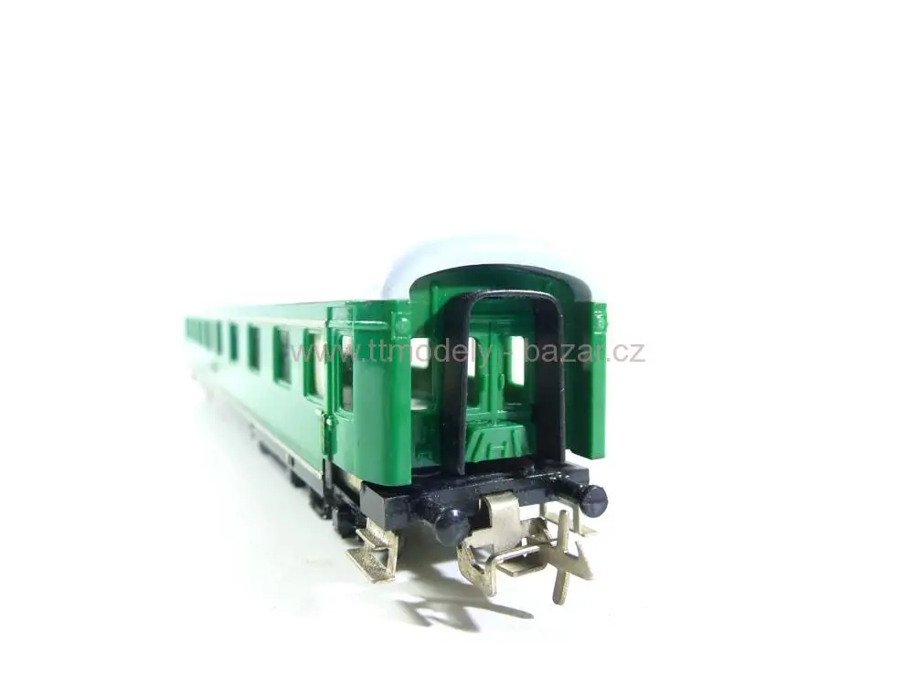 ZEUKE - Rychlíkový vůz 1., 2. tř DR - TT