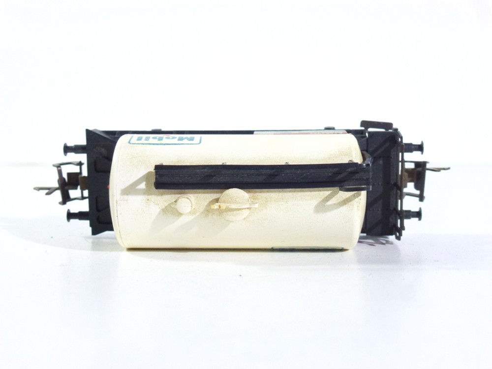 BTTB - Cisternový vůz Mobil - TT