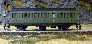 BTTB - Osobní vůz 2417 2. třídy DR